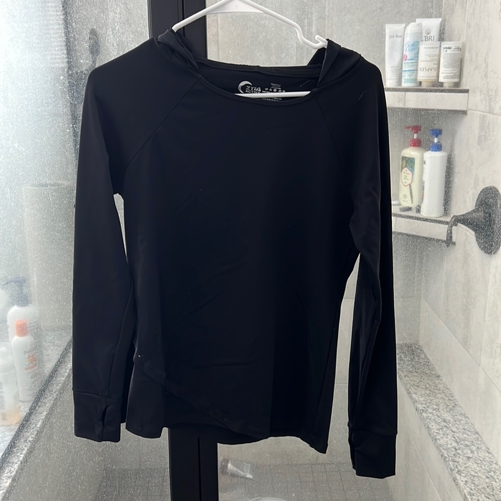 Zyia Black Hoodie